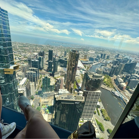 Meet your Posher... ❤️⚡️❤️👽👽🍒🍒 - Picture 6 of 17